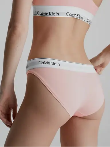 Le tanga signature CK, Calvin Klein, Magasinez des Culottes Tangas pour  Femme en ligne