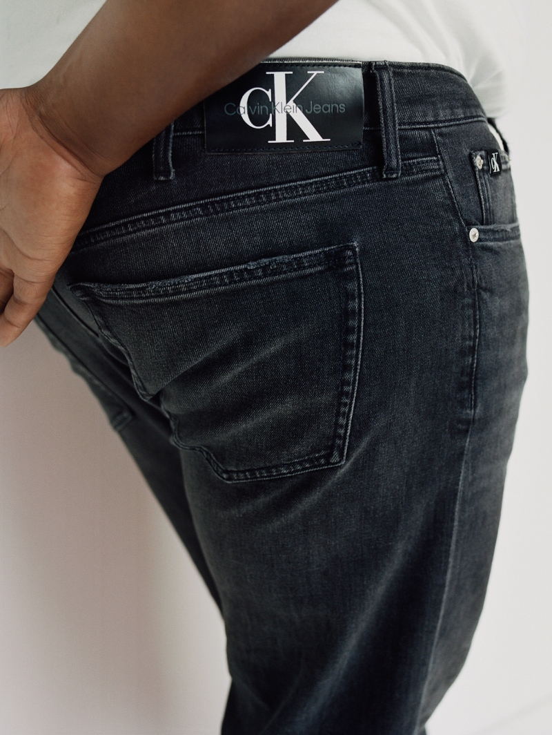 Calvin klein clearance jeans fit guide