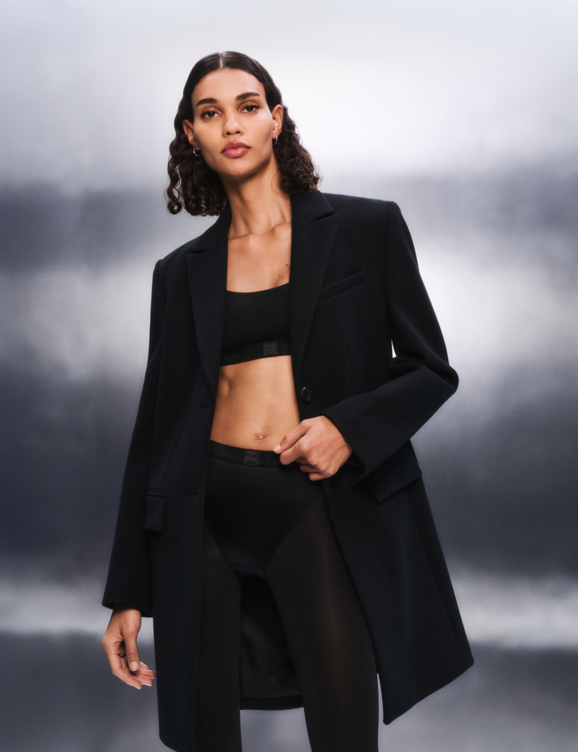 Damenmode, -Bekleidung und -Accessoires | Calvin Klein®