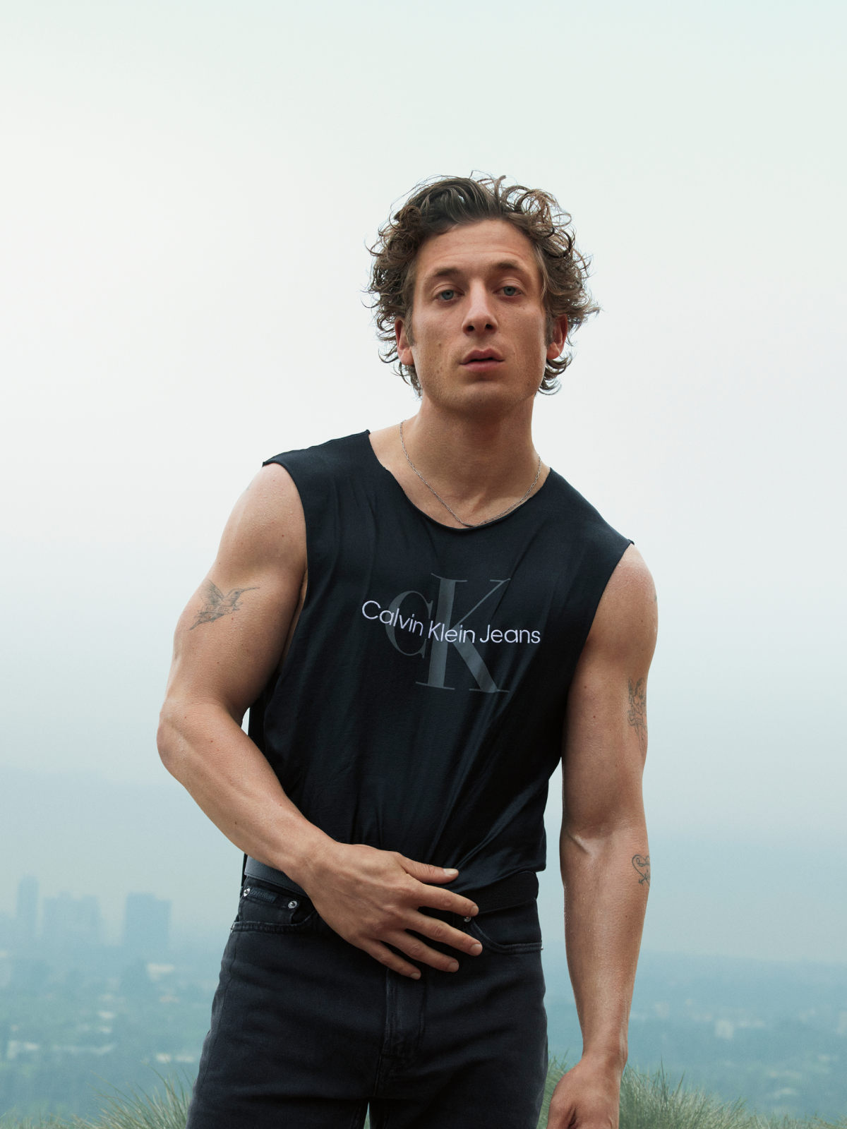 Аллен уайт кельвин. Аллен уайт calvin klein. Jeremy allen white calvin klein. Аллен уайт кельвин. Аллен уайт calvin klein.
