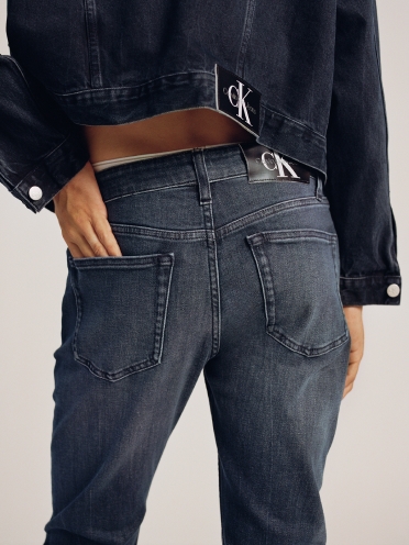Calvin klein jeans fit guide clearance