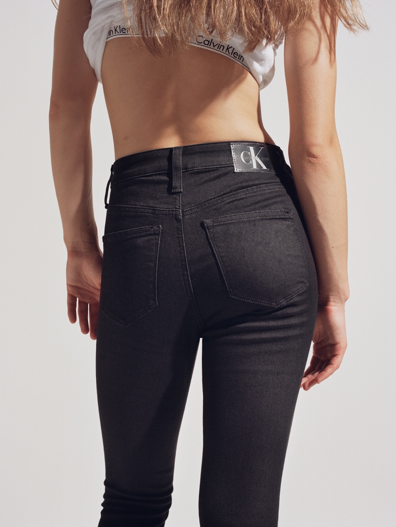Calvin klein jeans fit guide hot sale