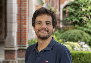 Professor Mauro Paternostro, Head of School of Mathematics and Physics at Queen's University Belfast
