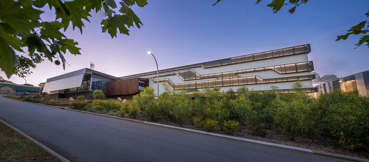 The Pawsey Supercomputing Research Center The Pawsey Supercomputing Research Center