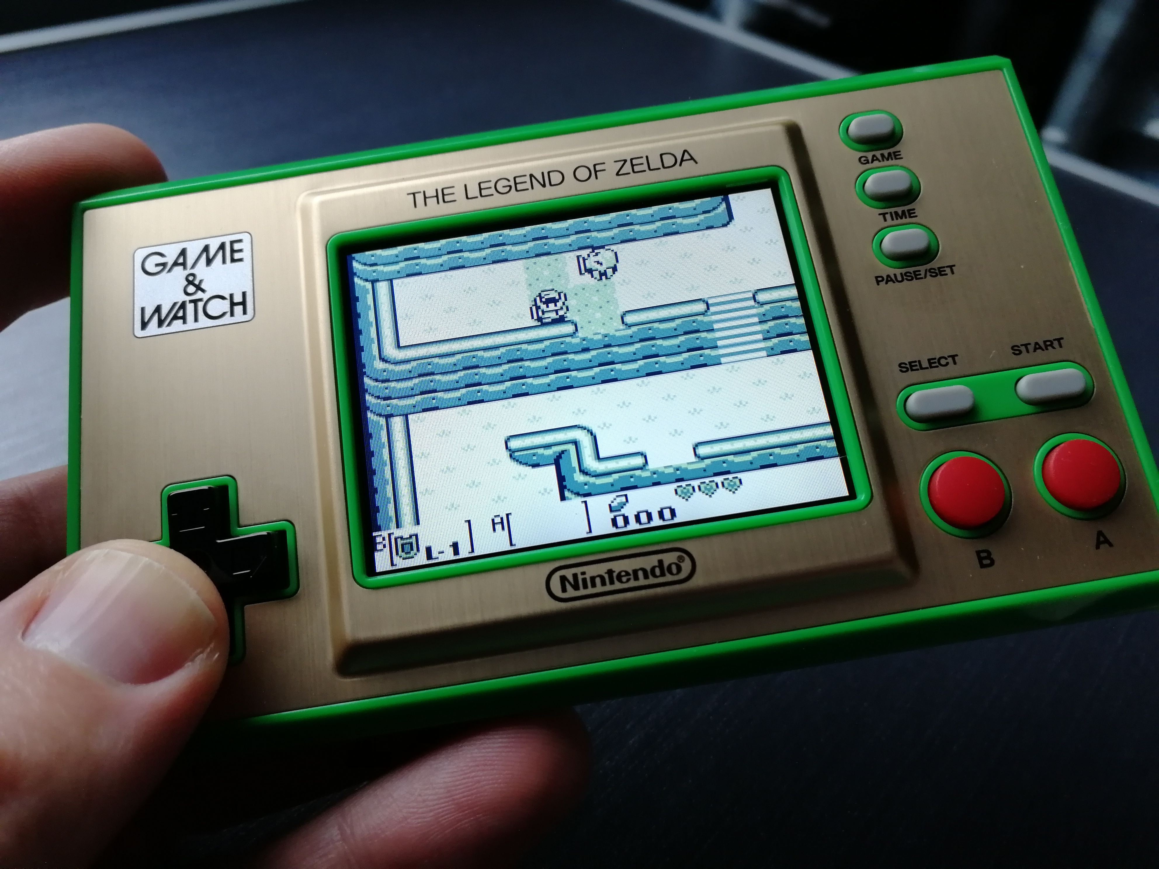 Game & Watch 'The Legend Of Zelda' Review: Classic