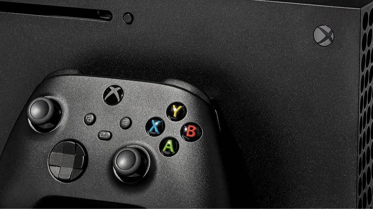 Xbox's next-gen hardware appears online, is coming way too