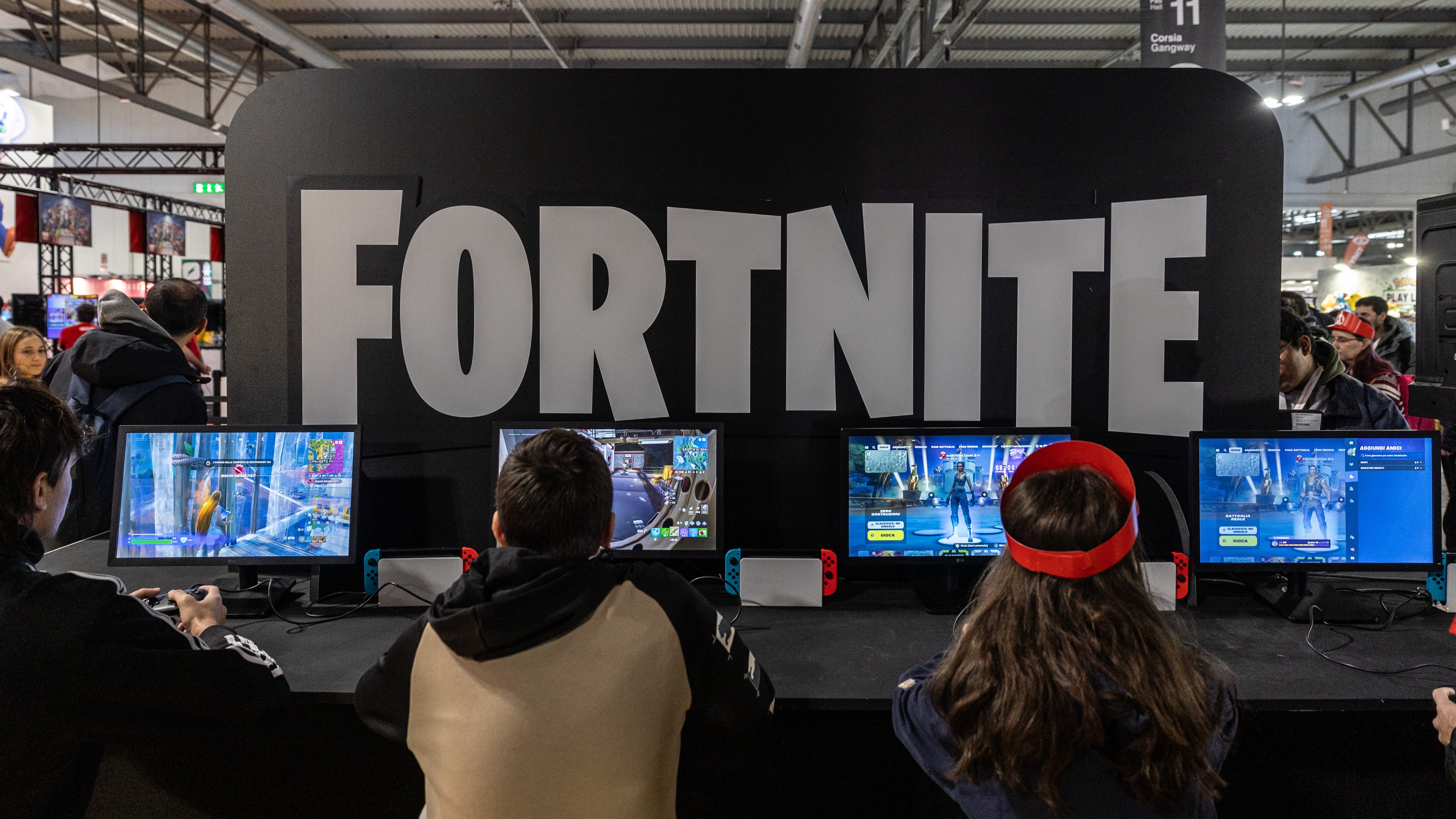 Fortnite, Roblox, League of Legends Servers Down as Cloudflare Falters