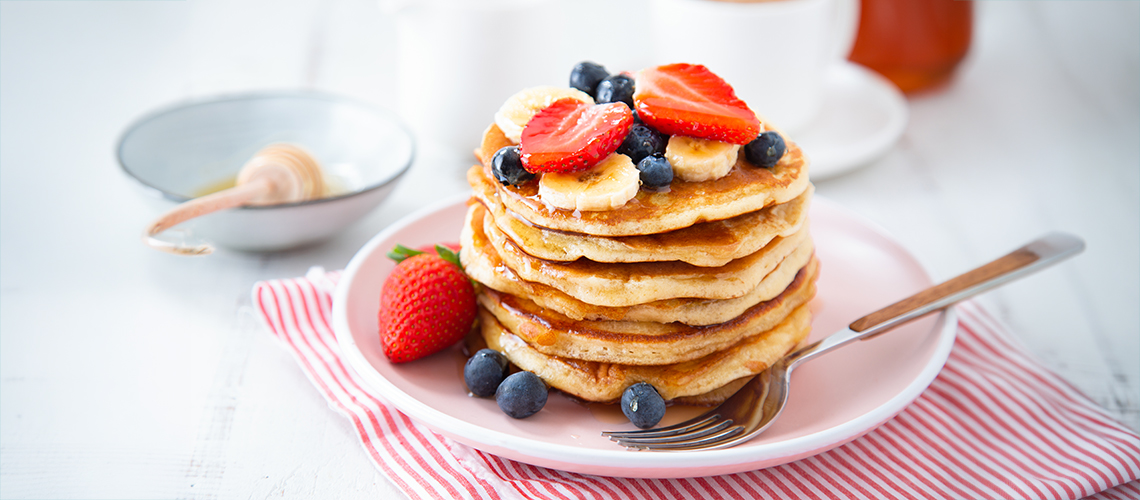 Fluffy yogurt pancakes