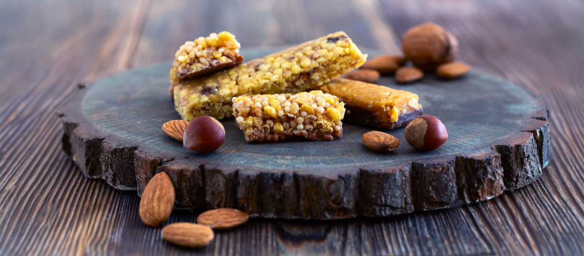 Blueberries pie crumble bars