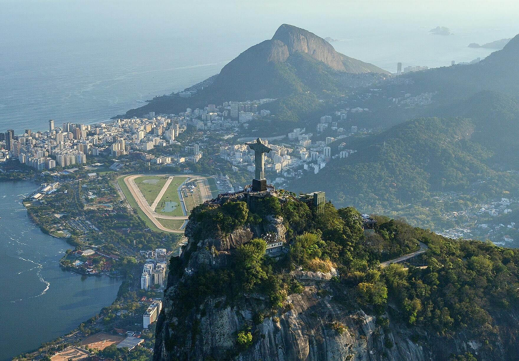 brazil-employee-benefits-compensation-featured