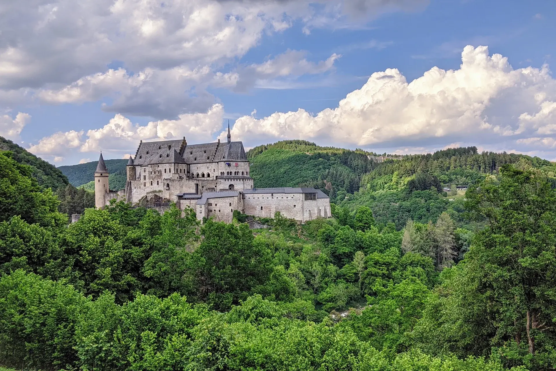 luxembourg-employment-guide.webp