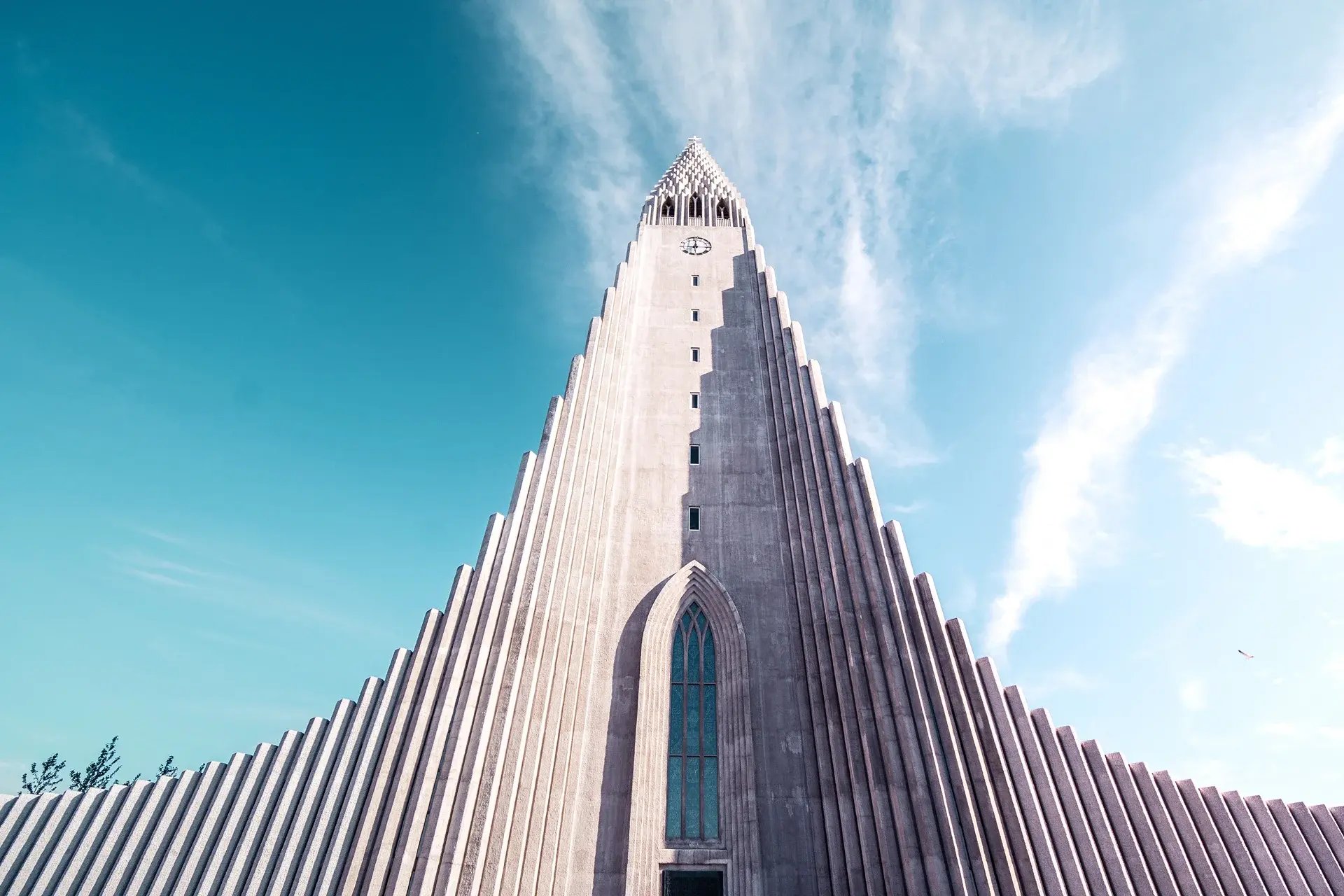 iceland-employment-guide.webp