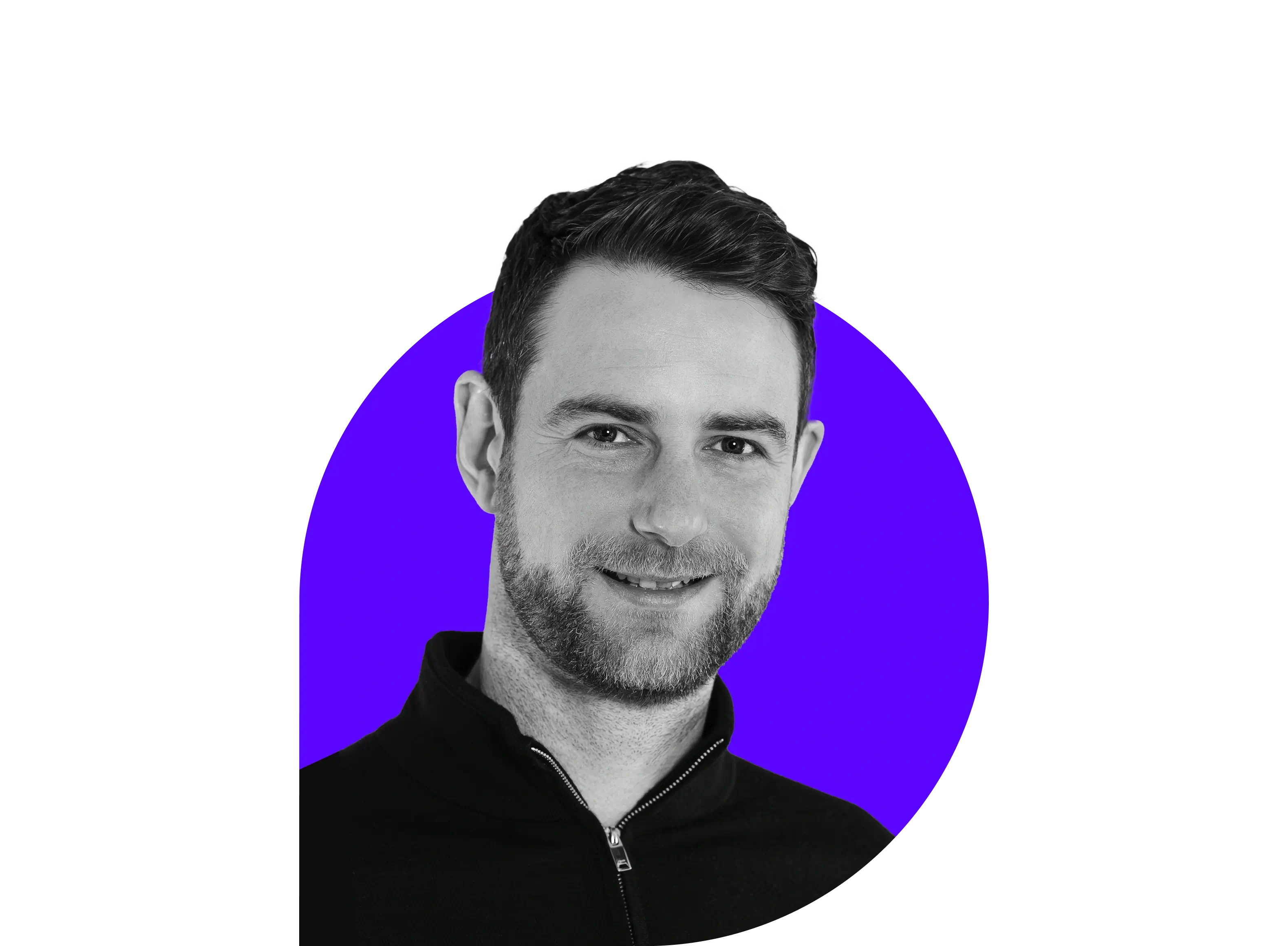 iarla-ocarrolll-portrait-about@2x.webp