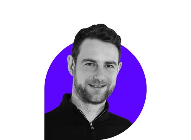 iarla-ocarrolll-portrait-about@2x.webp