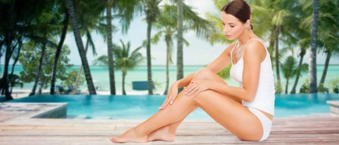 Veet Femme Jambes Piscine
