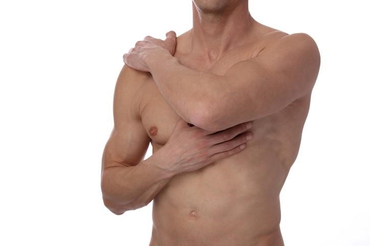 Hombres: cómo depilarse los brazos