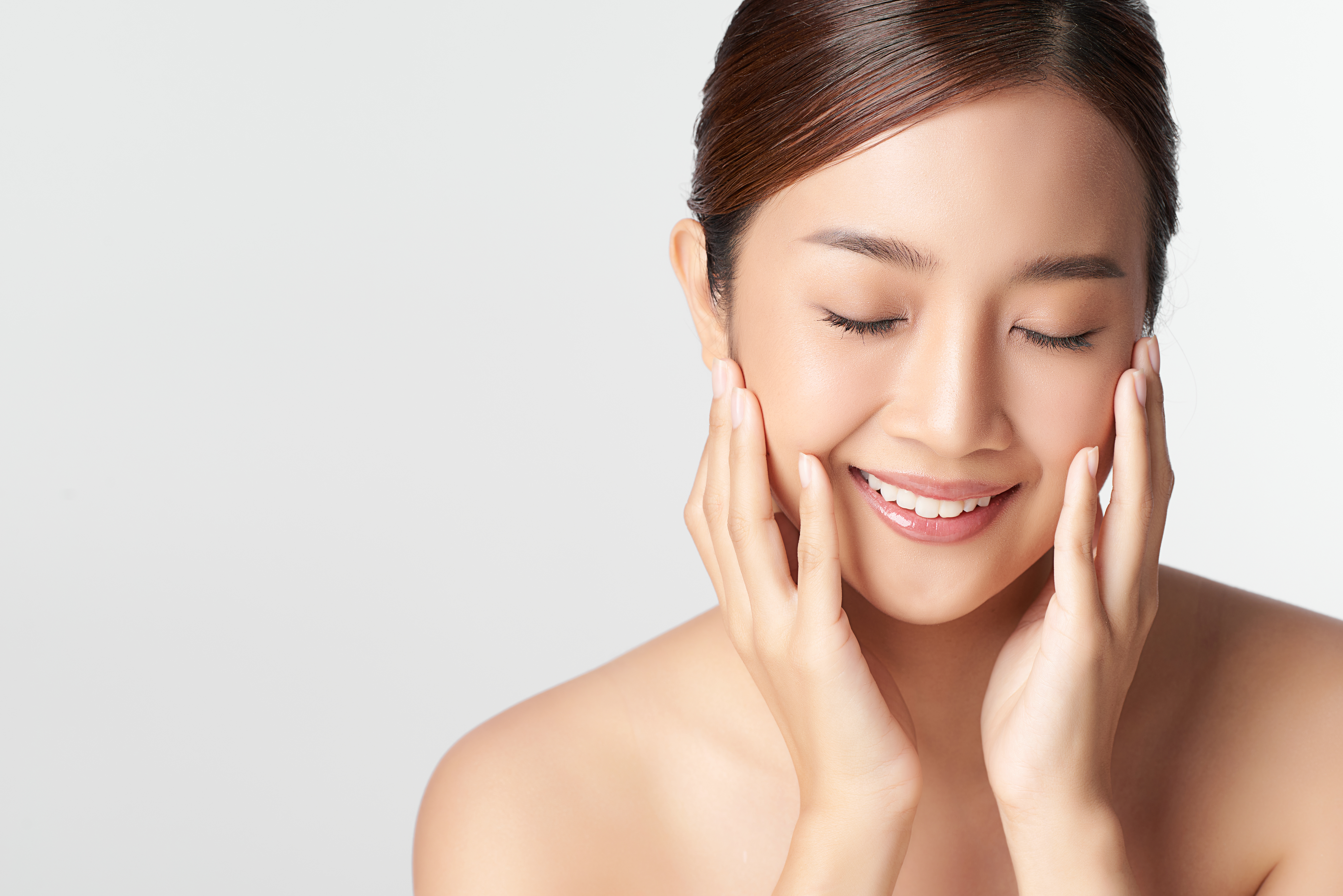 Veet gives you beautiful and touchably smooth skin