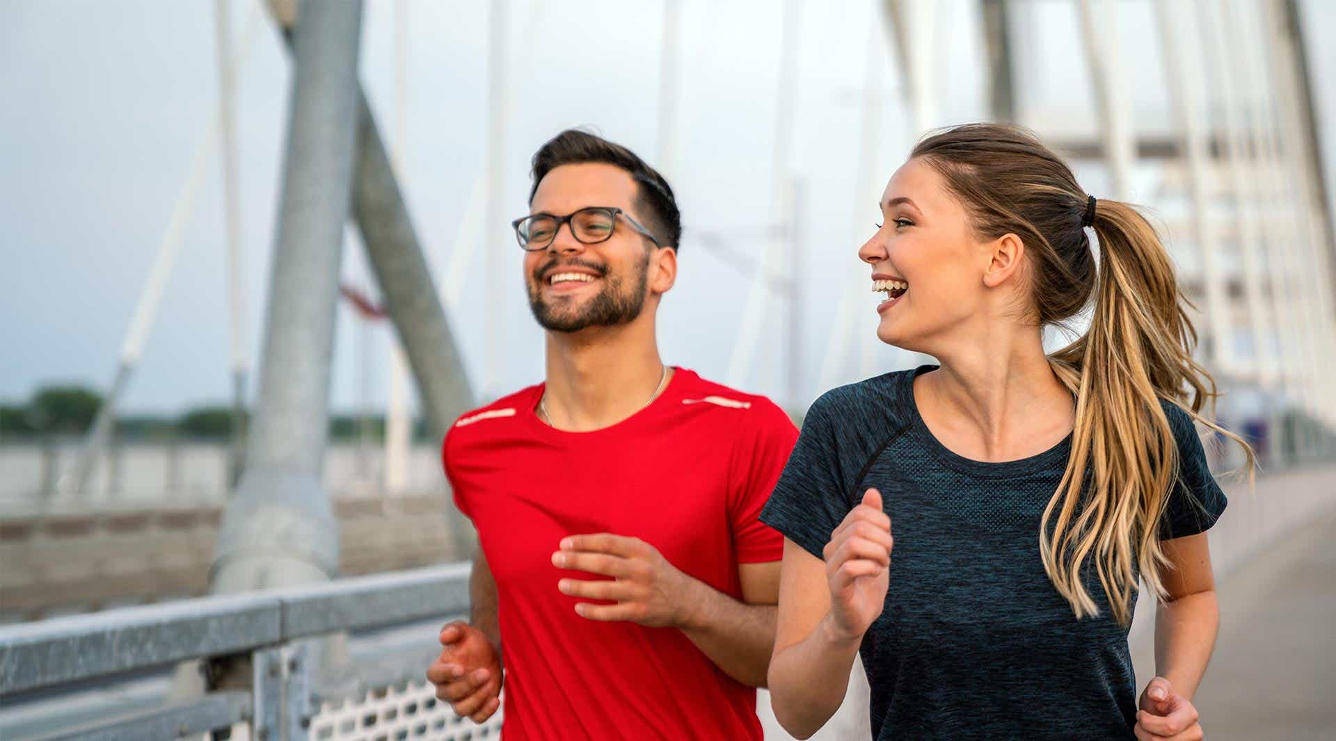 vitality-zwei-menschen-beim-joggen.jpg