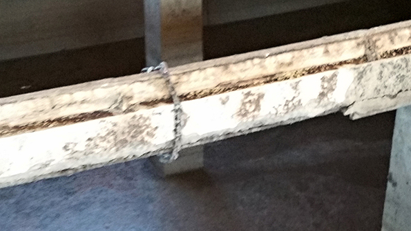 Avoid slat disasters with a simple visual exam