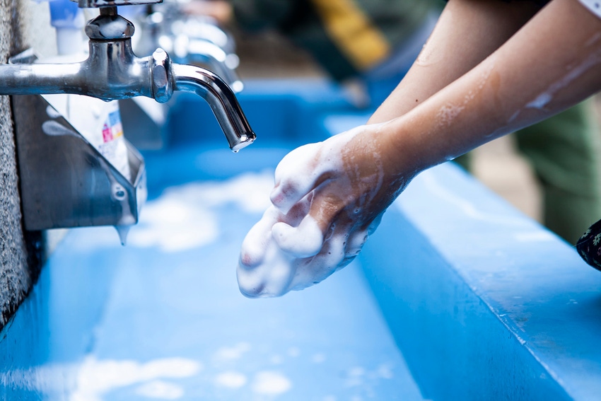 NHF-kokouu-GettyImages-hand washing-jpg.jpg NHF-kokouu-GettyImages-hand washing-jpg.jpg