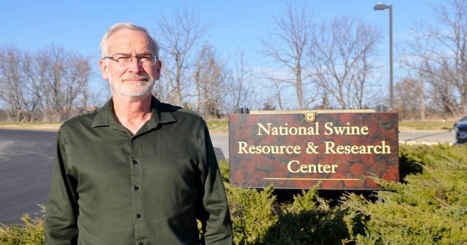 nai-names-mu-s-randall-prather-to-2022-fellows-program