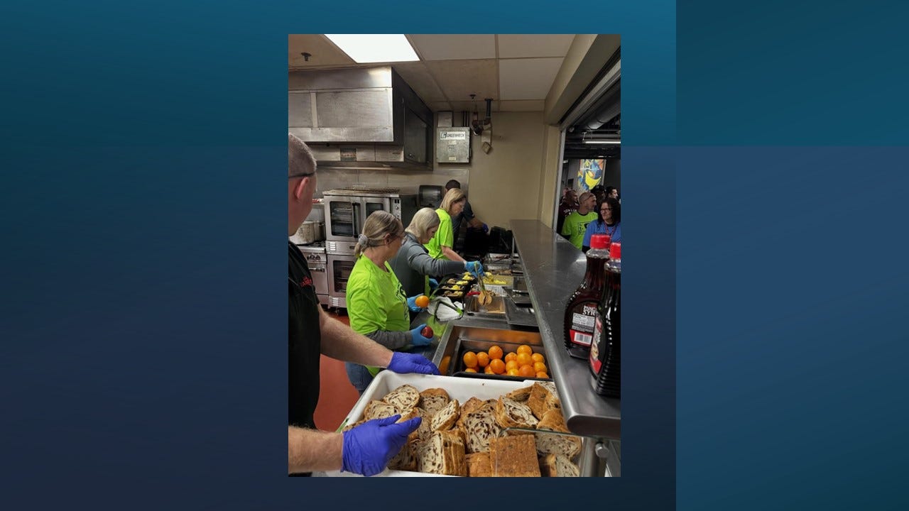 Iowa pork producers, Fareway serve up hope on Giving Tuesday