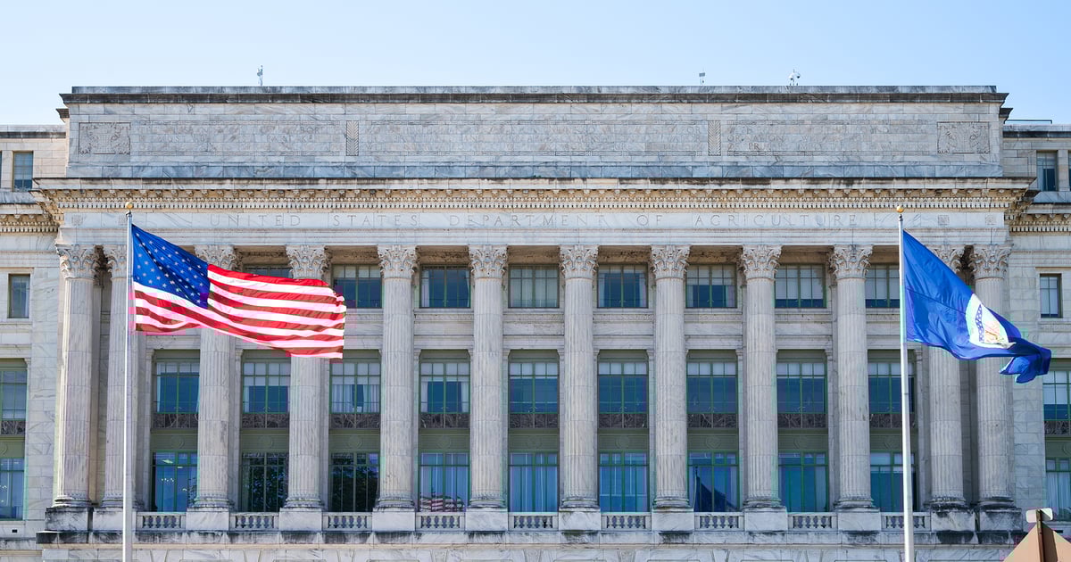 America Grows Act aims to increase agricultural research funding