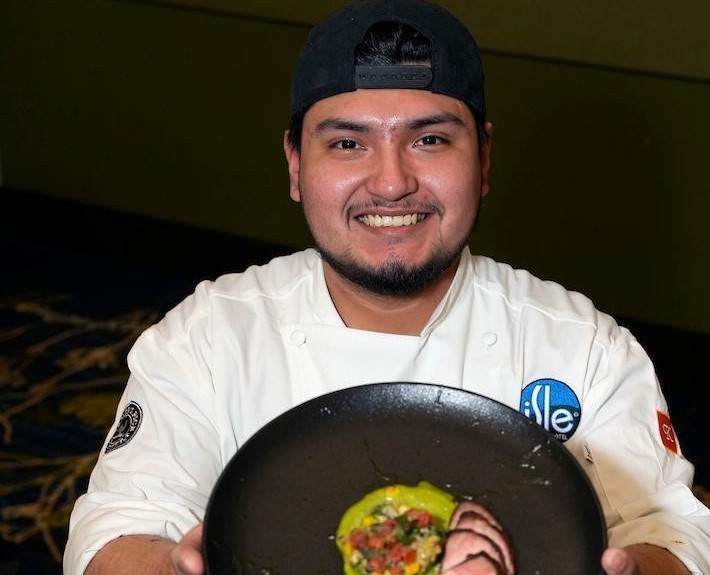 Bettendorf chef takes top prize at IPPA 36th annual Taste event