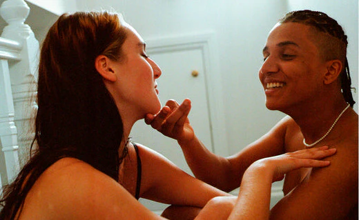 Comment tester le sexe sous la douche?