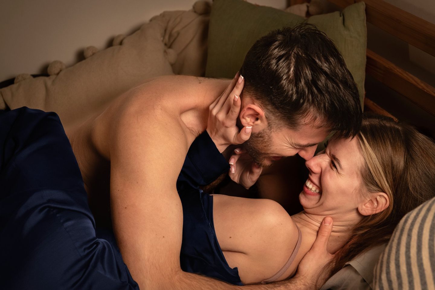 FAIRE L'AMOUR ENCEINTE : MYTHES ET VÉRITÉS sur le sexe durant la grossesse