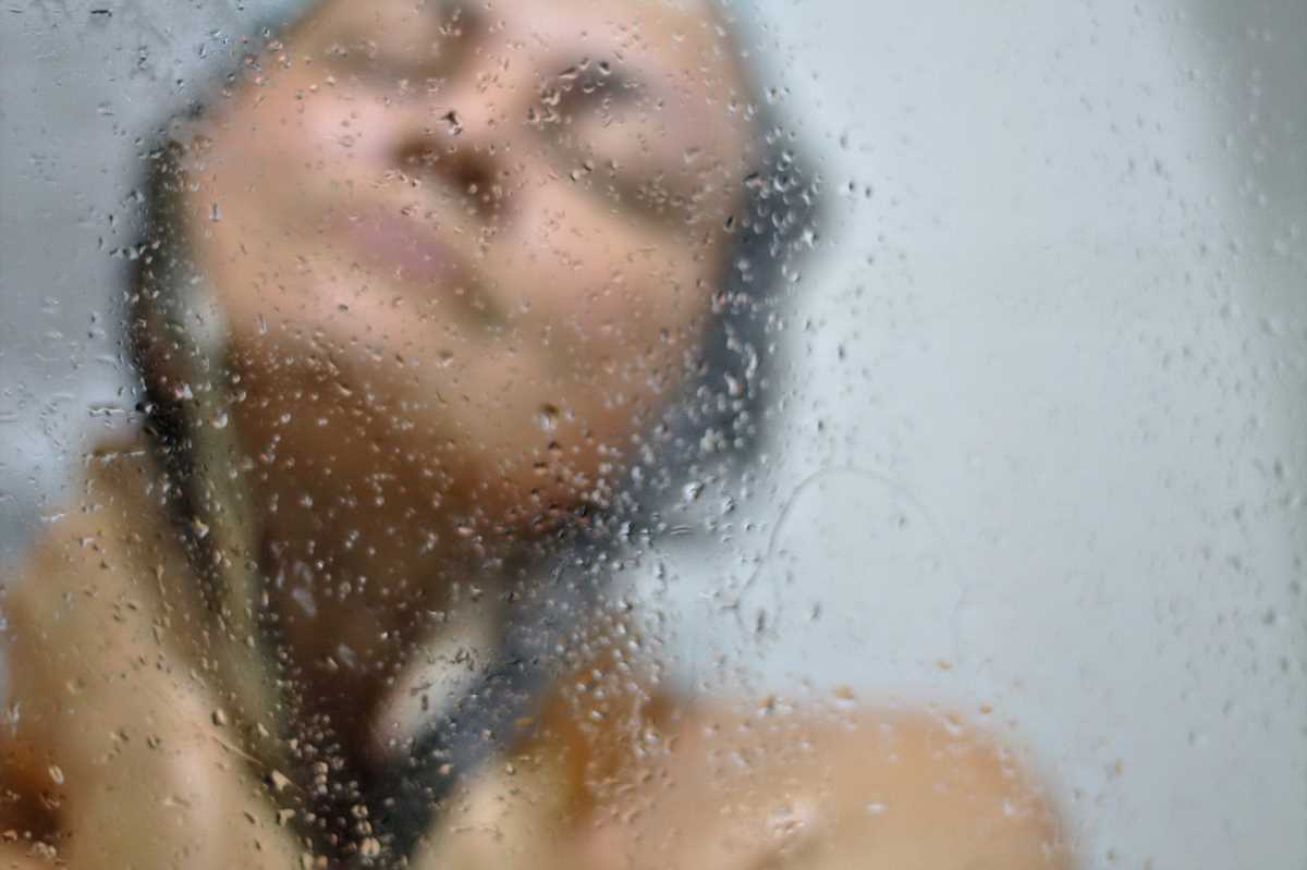 steamy-shower-before-foreplay-durex-philippines.jpg