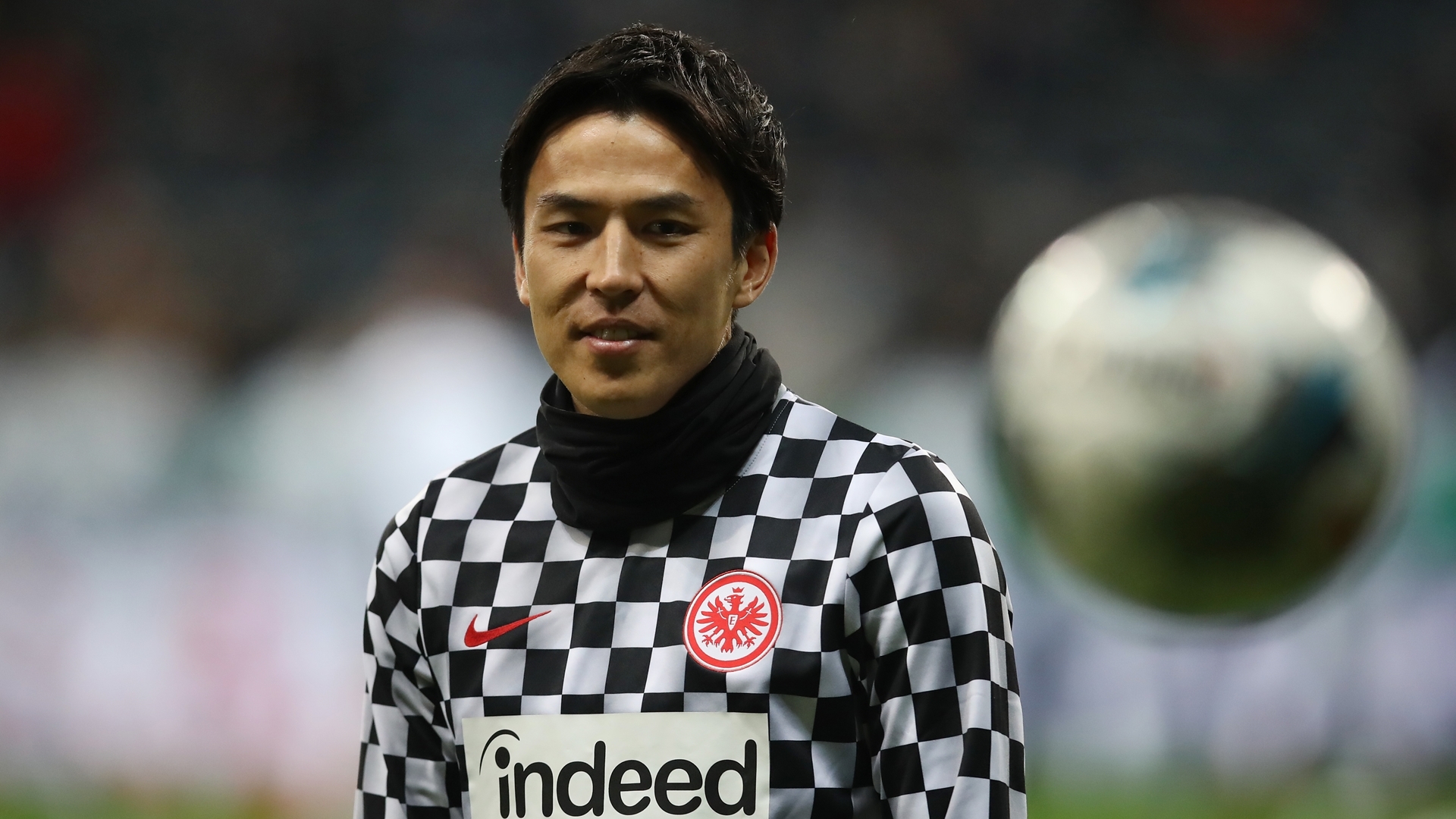 長谷部誠が自身の大記録を更新 韓国のレジェンドが祝福 彼こそ そうするにふさわしい Goal Com 長谷部誠が自身の大記録を更新 韓国のレジェンドが祝福 彼こそ そうするにふさわしい Goal Com