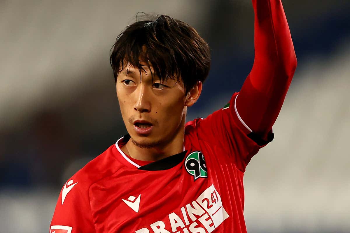 室屋成 独誌で今季3度目のベストイレブン入り 2ゴール演出でハノーファー勝利に貢献 Goal Com 室屋成 独誌で今季3度目のベストイレブン入り 2ゴール演出でハノーファー勝利に貢献 Goal Com