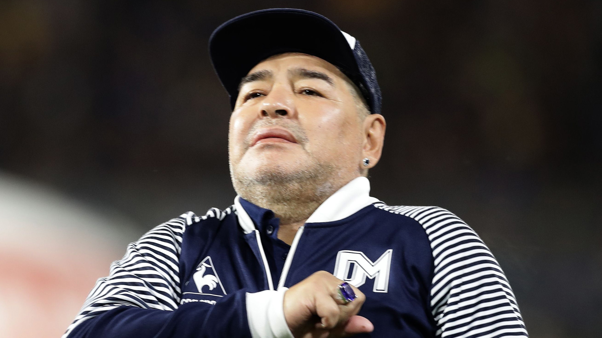 carnet noir victime d un arret cardiaque diego maradona est mort goal com