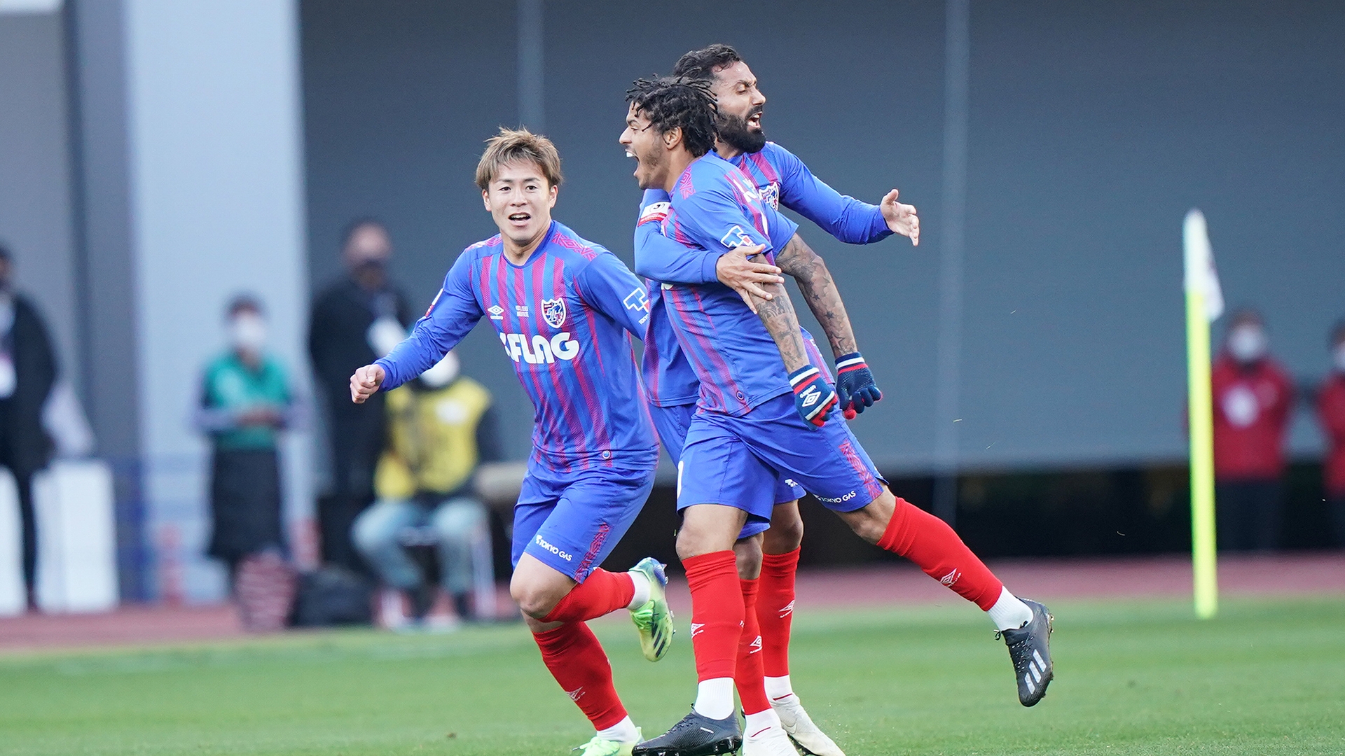 オルンガ封じたfc東京 ブラジル人コンビ躍動でルヴァン杯制覇 9年ぶりに国内タイトル獲得 Goal Com