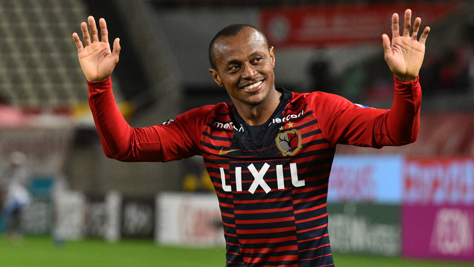 動画 鹿島mfレオ シルバの 5人ぶち抜き弾 が4月のベストゴールに 選考委員も一同驚愕 Goal Com