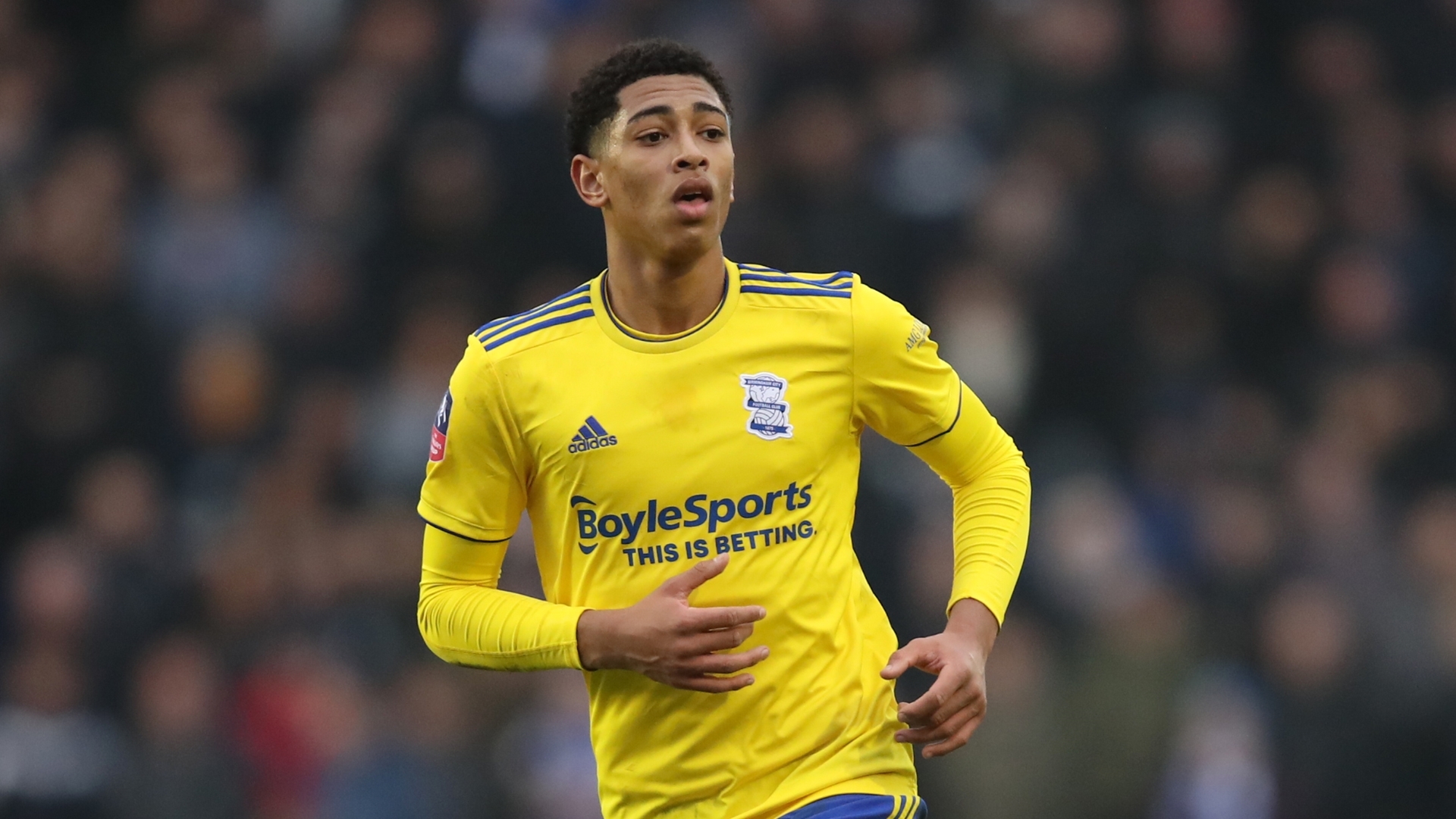 ドルトムント イングランドの逸材べリンガムを確保か クラブレコードで16歳mfの獲得へ Goal Com