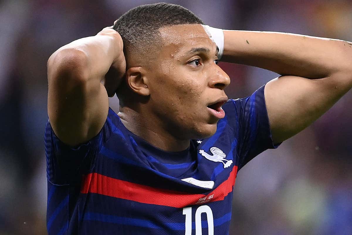 Kylian Mbappe Nin Psg Ile Sozlesme Yenilememe Nedeni Belli Oldu Goal Com