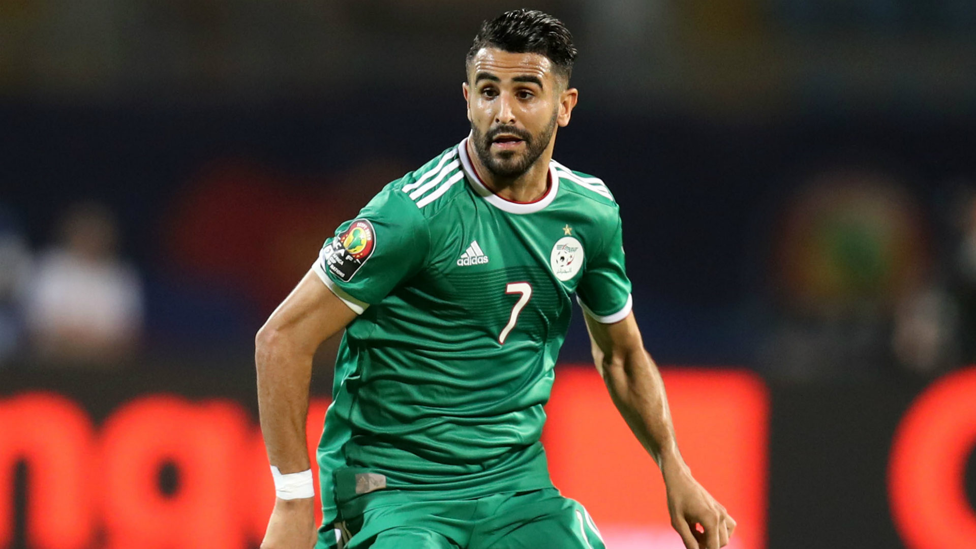 Ten-man Algeria denied at the death by Mexico | Goal.com