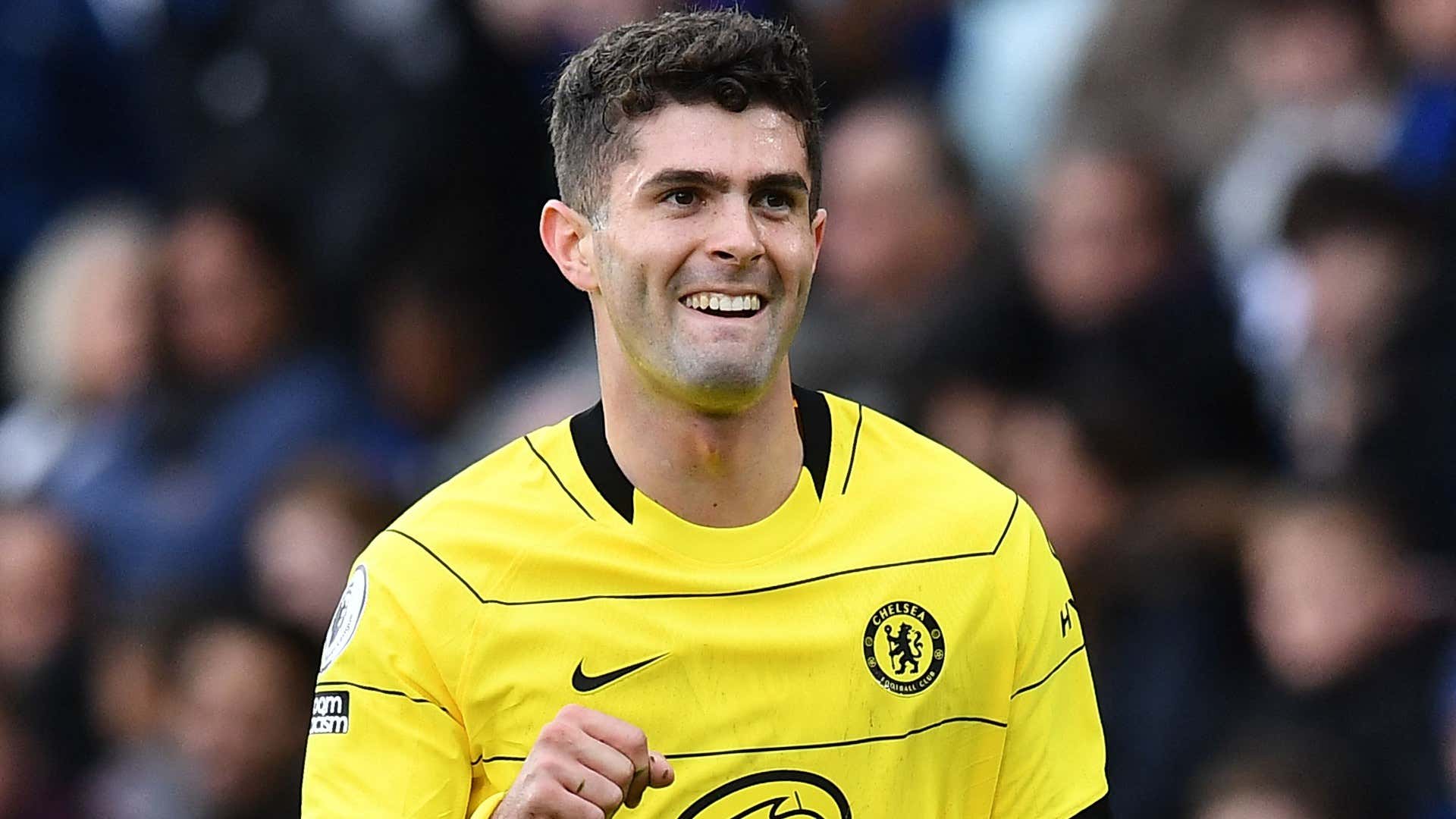 Pulisic opens up on 'smart' return to Chelsea starting XI & new false
