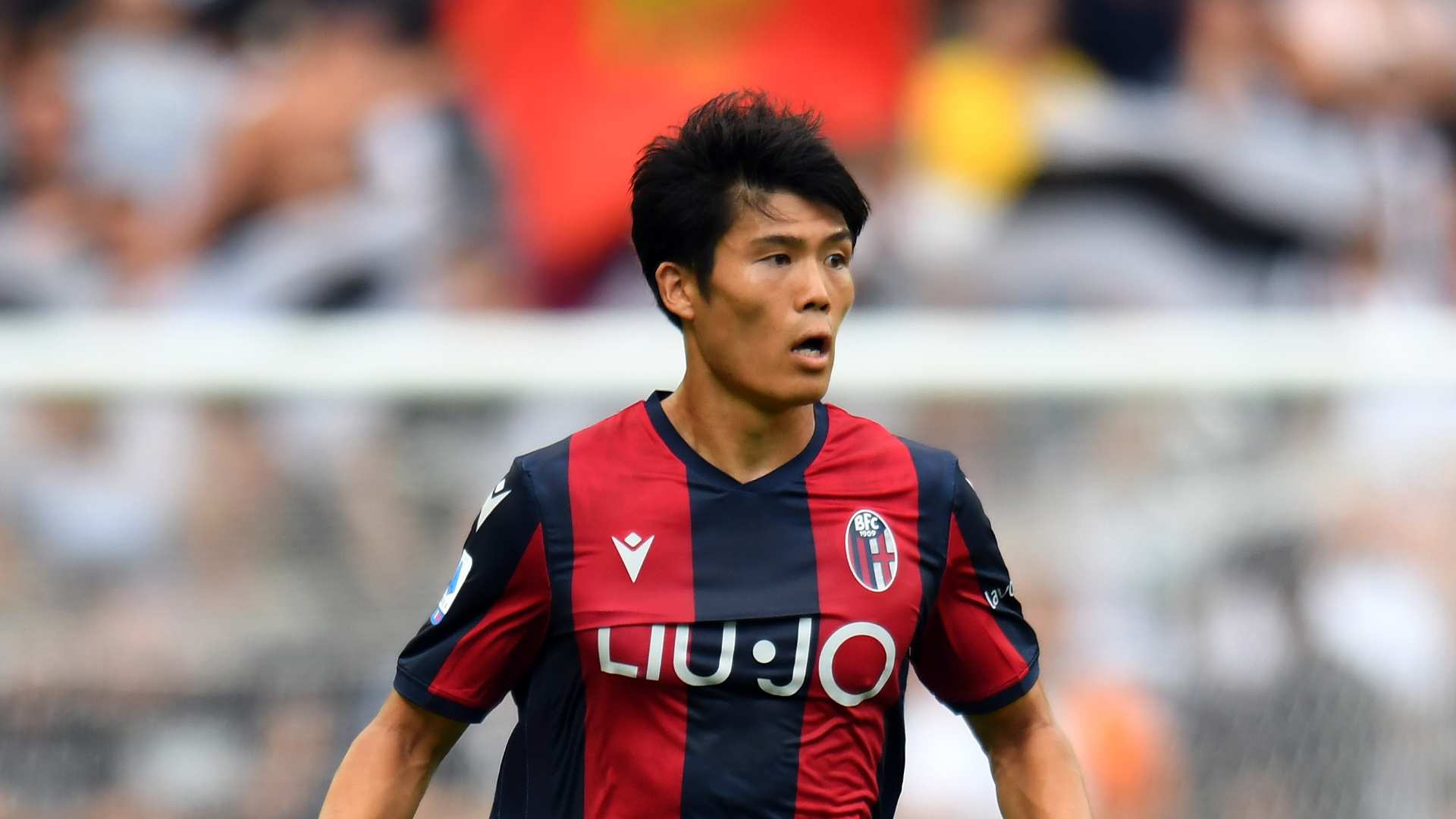 ボローニャ地元紙もcb冨安健洋に納得 良い結果 壊滅の守備で彼が唯一の救い Goal Com