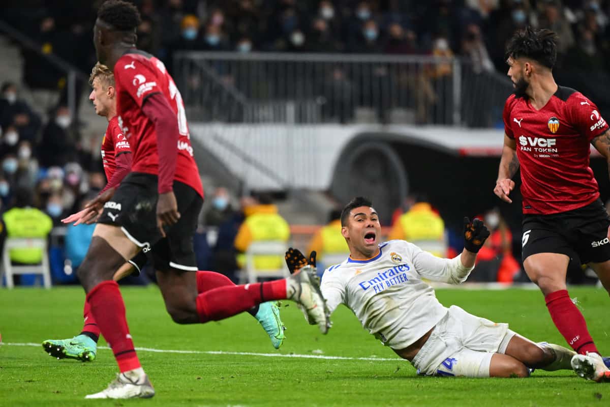 バレンシア レアル マドリー疑惑pkに スペイン首都で強盗が繰り返されている とツイート ピケが 罰せられるぞ と反応 Goal Com バレンシア レアル マドリー疑惑pkに スペイン首都で強盗が繰り返されている とツイート ピケが 罰せられるぞ と反応 Goal Com