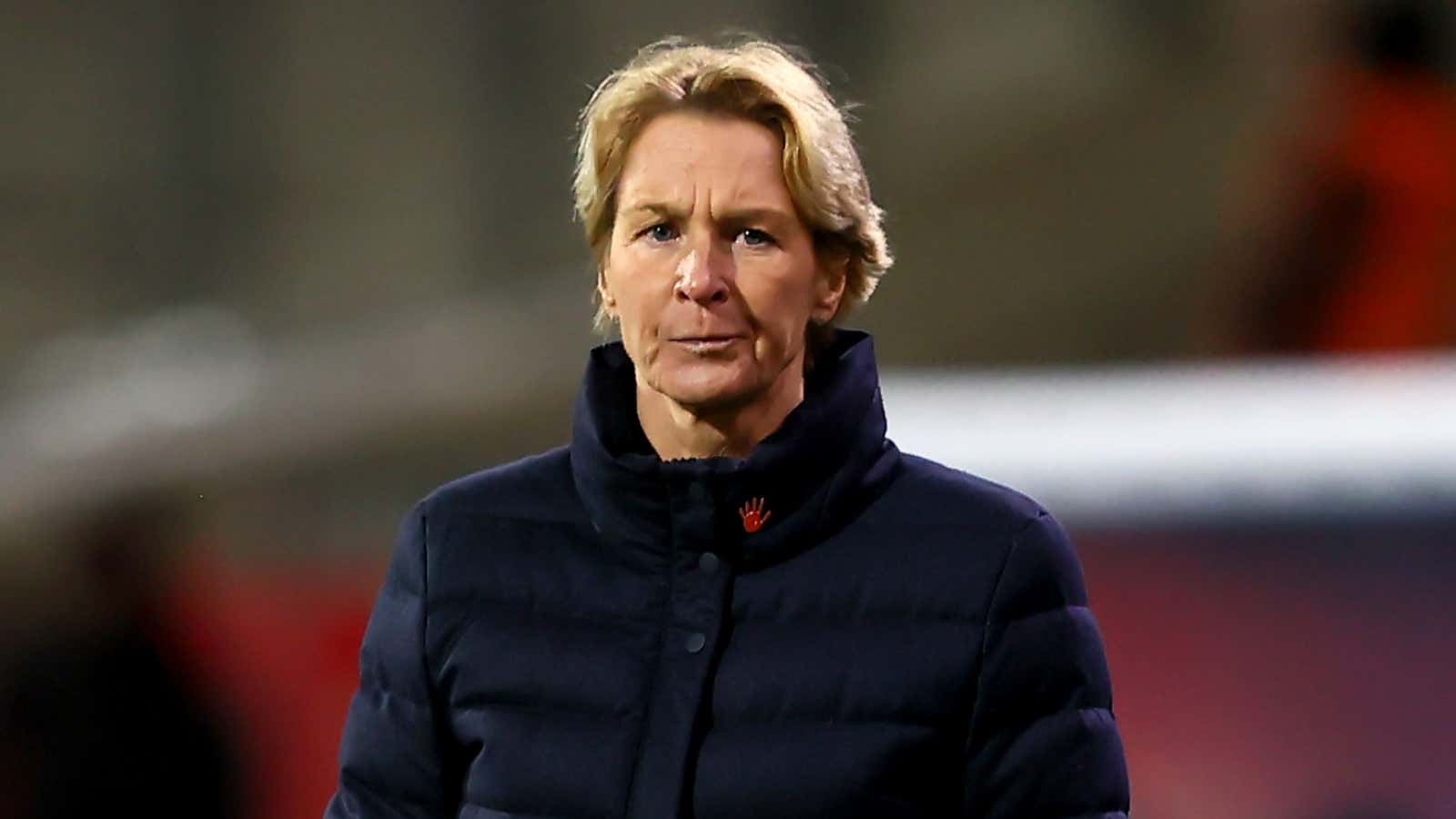 Deutschland geht mit mindestens 17 Spielern zum Arnold Clarke Cup, da Vos-Teklenberg in den letzten Tagen über „Energiekürzungen“ geklagt hat. Deutschland geht mit mindestens 17 Spielern zum Arnold Clarke Cup, da Vos-Teklenberg in den letzten Tagen über „Energiekürzungen“ geklagt hat.