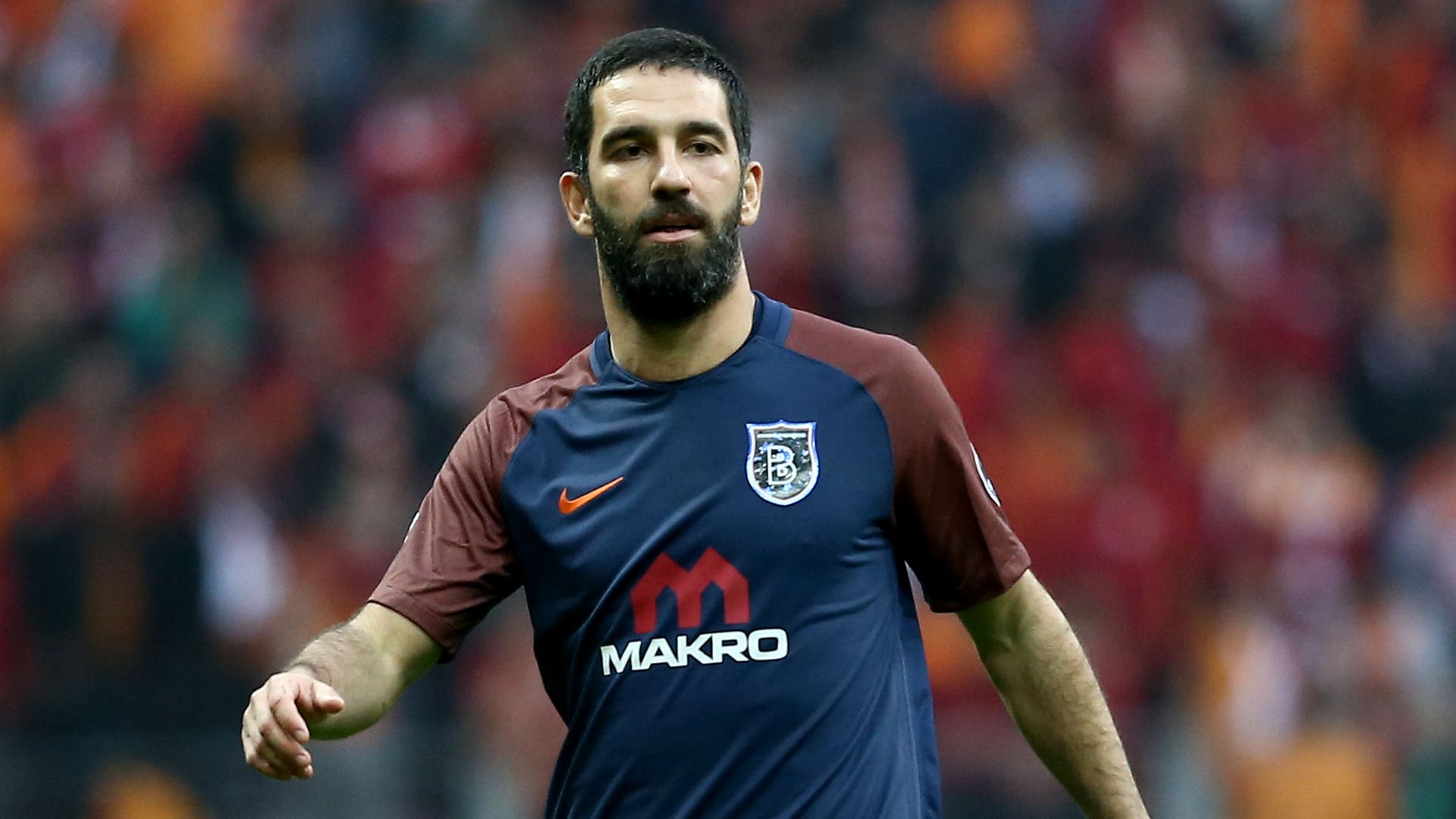 Arda Turan Nightclub Pop Star Fight Gun Gesture Reports Given Cryptic Response Goal Com