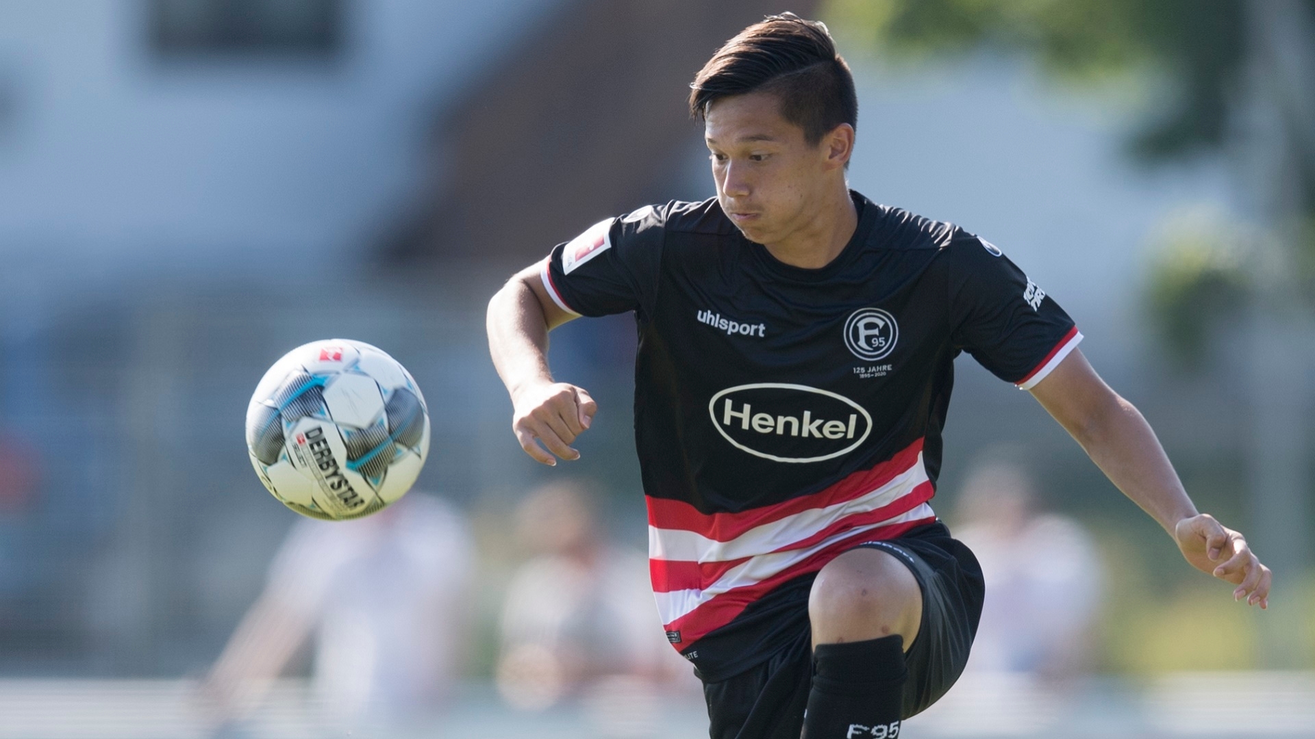 ブンデスリーガ2部でレギュラーの日独ハーフmf 歳アペルカンプ真大が選ぶ代表は Goal Com ブンデスリーガ2部でレギュラーの日独ハーフmf 歳アペルカンプ真大が選ぶ代表は Goal Com