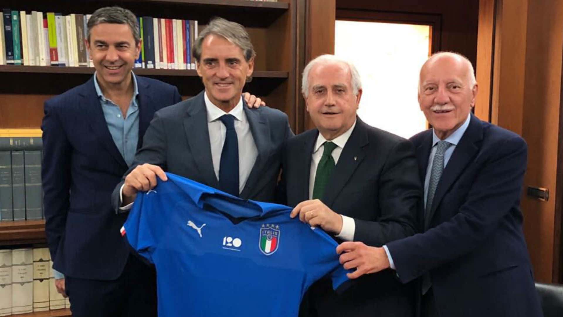 Roberto Mancini - cropped