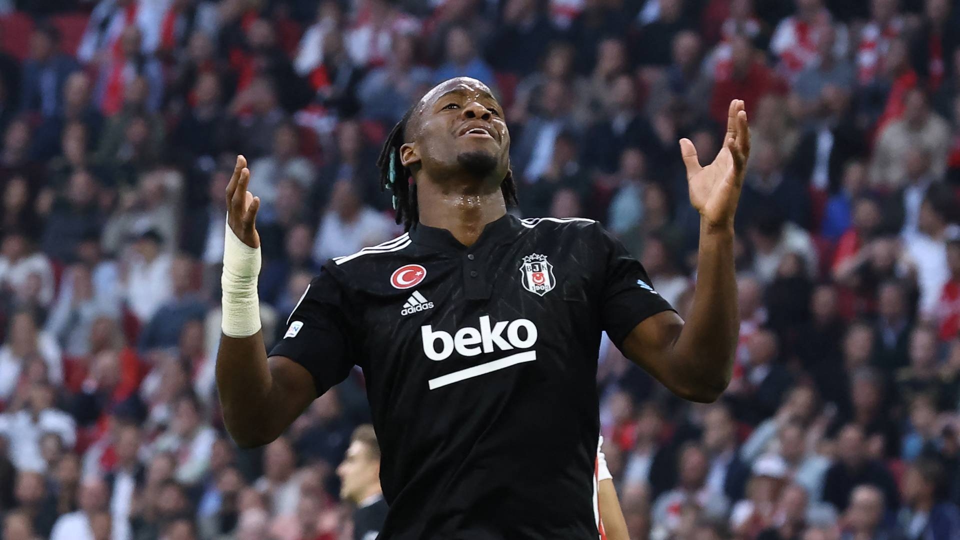 Besiktas Vs Sporting Heute Live Tv Live Stream Aufstellung Live Ticker Die Ubertragung Der Champions League Goal Com