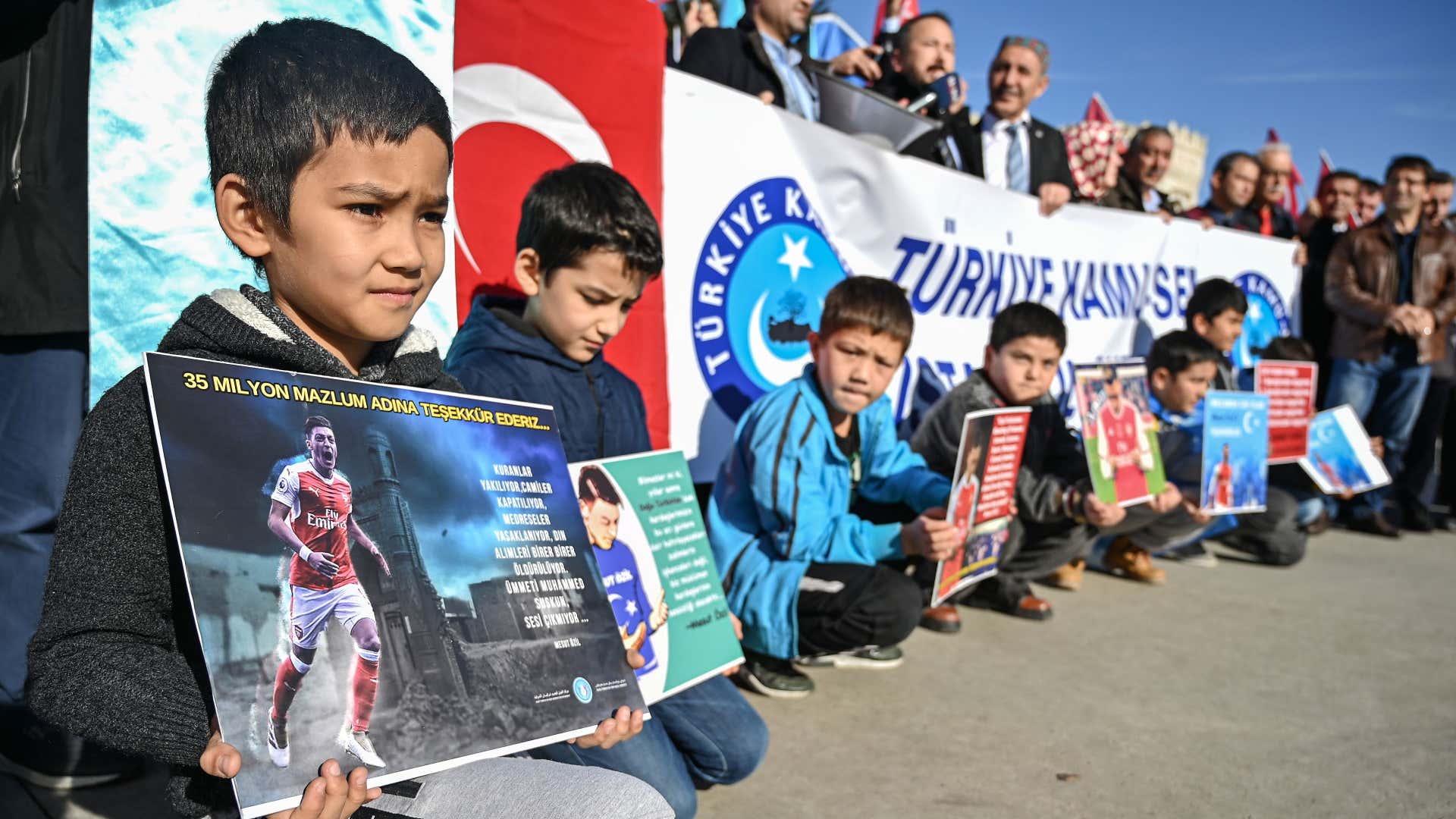 Mesut Ozil, Uighur Muslim demonstration