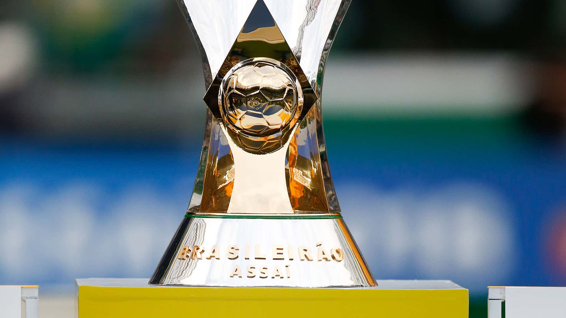 Troféu Taça Palmeiras campeão Brasileirão Série A 02122018