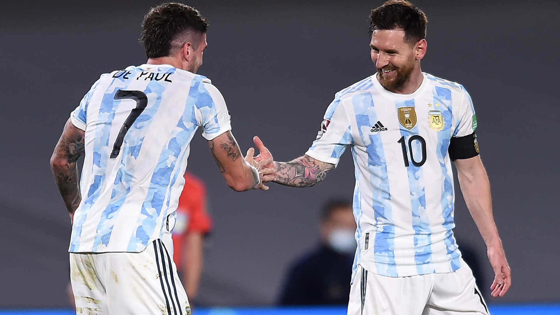 Rodrigo De Paul Lionel Messi Argentina 2021